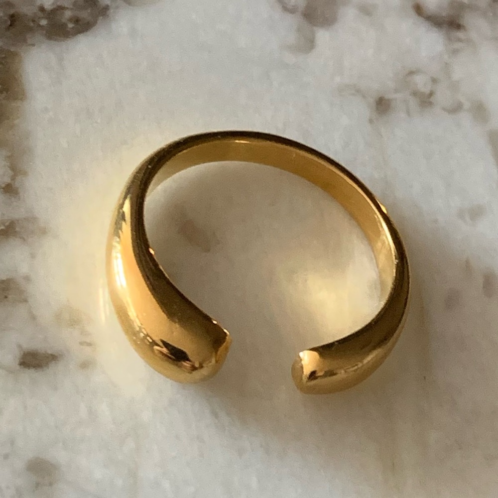 18K Gold Filled Open Ring, Approx. Size 8